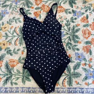 NipTuck Slimming One Piece Polka Dot Swimsuit Size 4